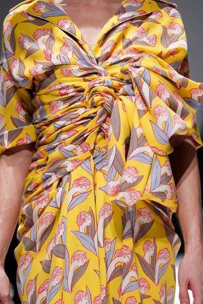 Look 41